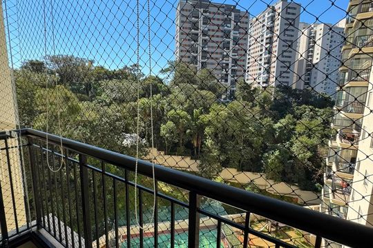 Varanda de apartamento para alugar com 2 quartos, 68m² em Jardim Tupanci, Barueri