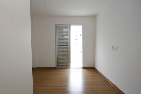 Quarto 2 - Suíte de apartamento para alugar com 2 quartos, 168m² em Buritis, Belo Horizonte