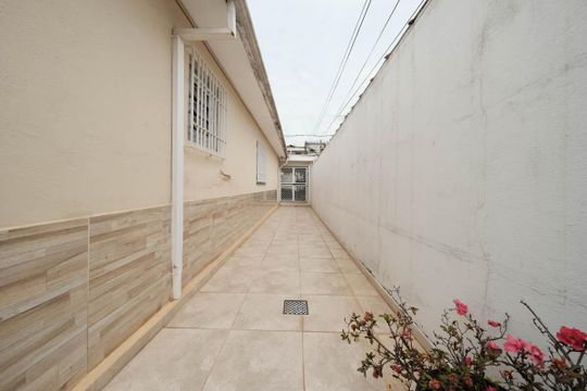 Área externa de casa à venda com 3 quartos, 299m² em Cidade Antônio Estêvão de Carvalho, São Paulo
