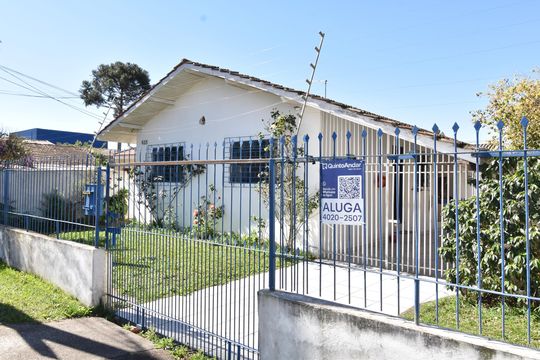 Casa à venda com 3 quartos, 128m² em Cajuru, Curitiba