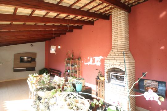 Varanda gourmet de casa para alugar com 6 quartos, 360m² em Custódio Pereira, Uberlândia
