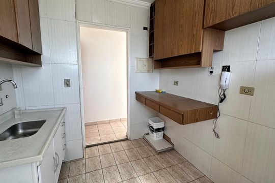 Cozinha/Área de serviço de apartamento à venda com 2 quartos, 50m² em Vila das Belezas, São Paulo