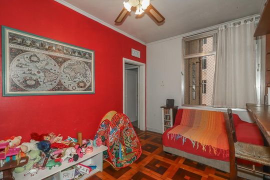 Apartamento à venda com 2 quartos, 64m² em Centro Histórico, Porto Alegre