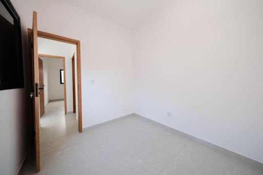 Quarto 2 de casa para alugar com 2 quartos, 46m² em Cidade Patriarca, São Paulo