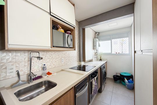 Cozinha e Área de Serviço de apartamento para alugar com 2 quartos, 47m² em Vila Nova Cachoeirinha, São Paulo