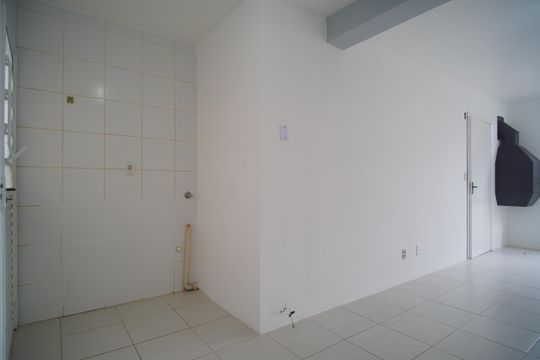 cozinha de apartamento para alugar com 2 quartos, 71m² em Scharlau, São Leopoldo