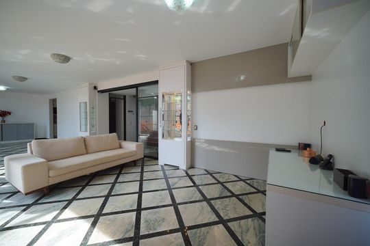 Casa para alugar com 4 quartos, 300m² em Agronômica, Florianópolis