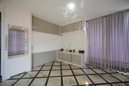 Sala de casa para alugar com 4 quartos, 300m² em Agronômica, Florianópolis