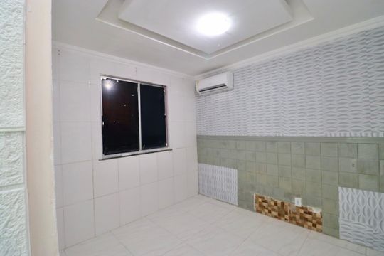 Quarto 2 de apartamento para alugar com 2 quartos, 50m² em Nova Brasília, Salvador