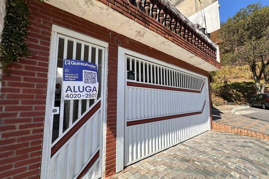 Fachada de casa para alugar com 3 quartos, 150m² em Montanhão, São Bernardo do Campo