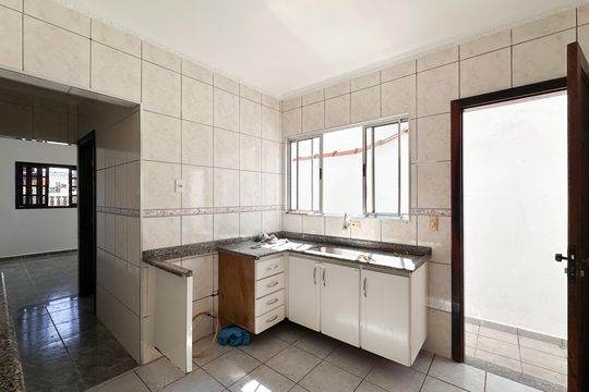 Cozinha de casa para alugar com 3 quartos, 150m² em Montanhão, São Bernardo do Campo