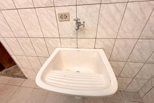 Área de Serviço de casa para alugar com 3 quartos, 150m² em Montanhão, São Bernardo do Campo