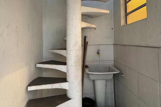 Área de Serviço de casa para alugar com 3 quartos, 200m² em Anchieta, São Bernardo do Campo