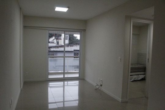 Apartamento para alugar com 2 quartos, 65m² em Pechincha, Rio de Janeiro