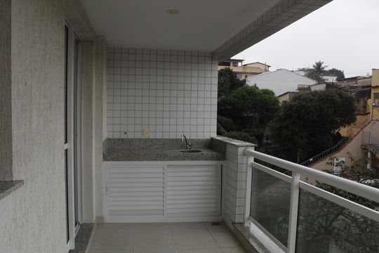 Apartamento para alugar com 2 quartos, 65m² em Pechincha, Rio de Janeiro