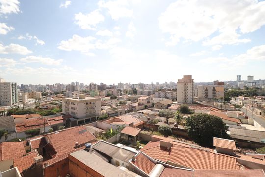 Vista da Sacada de apartamento para alugar com 1 quarto, 27m² em Santa Mônica, Uberlândia