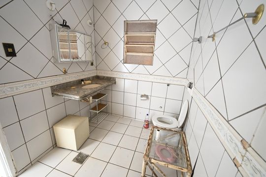 Apartamento à venda com 3 quartos, 133m² em Setor Sul, Goiânia
