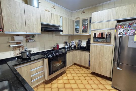 Cozinha de casa à venda com 3 quartos, 144m² em Jardim Pilar, Mauá