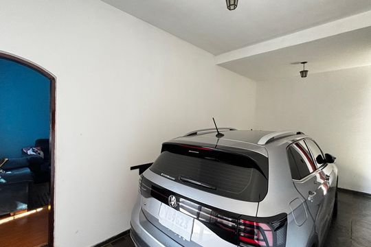 Garagem de casa à venda com 3 quartos, 144m² em Jardim Pilar, Mauá