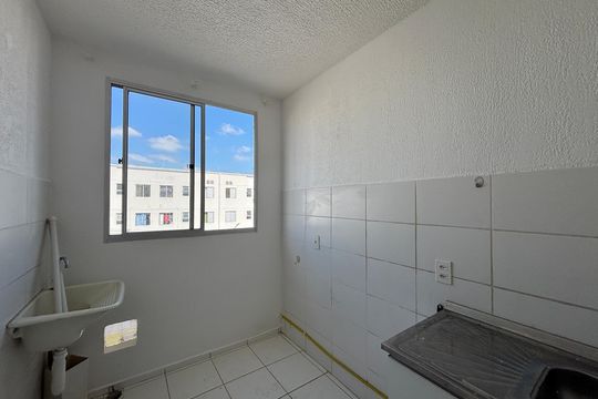 Cozinha de apartamento para alugar com 2 quartos, 42m² em Roselândia, Cotia