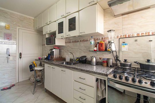 Cozinha de apartamento à venda com 3 quartos, 94m² em Vila Monumento, São Paulo