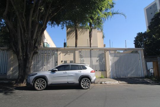 Fachada de casa de condomínio à venda com 2 quartos, 94m² em Jardim Nosso Lar, São Paulo