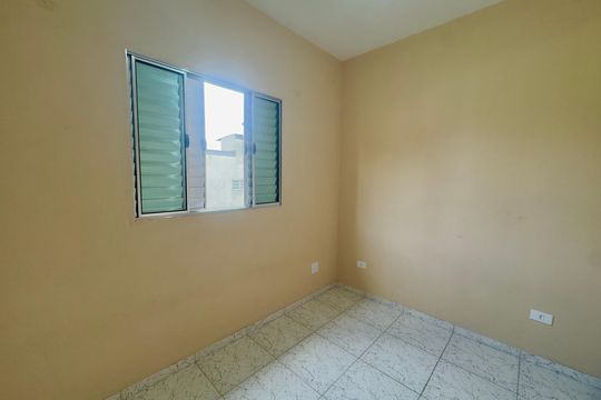 Quarto 2 de casa para alugar com 2 quartos, 80m² em Jardim Fatima, Guarulhos