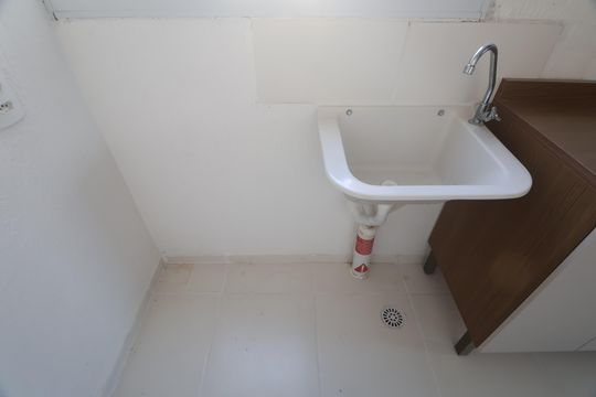 Cozinha - Armários de apartamento para alugar com 2 quartos, 45m² em Mato Grande, Canoas