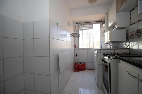 Cozinha e Área de Serviço de apartamento para alugar com 2 quartos, 48m² em Jardins Mangueiral, Brasília