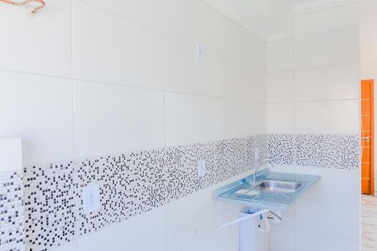 Cozinha de apartamento à venda com 2 quartos, 42m² em Vila Alzira, Guarulhos