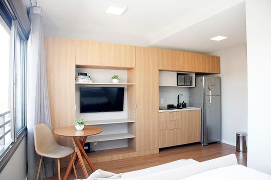Studio - Sala / Quarto de kitnet/studio para alugar com 1 quarto, 28m² em Farroupilha, Porto Alegre