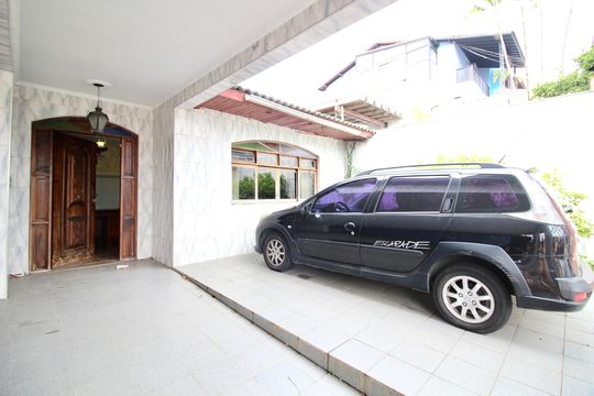 Garagem de casa para alugar com 3 quartos, 253m² em Cidade Patriarca, São Paulo