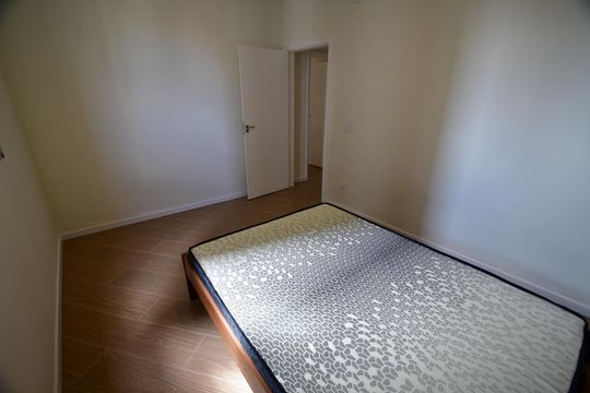 Quarto 2 de apartamento para alugar com 2 quartos, 70m² em Centro, Campinas
