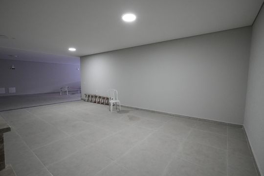 Garagem de casa à venda com 3 quartos, 96m² em Campestre, Santo André
