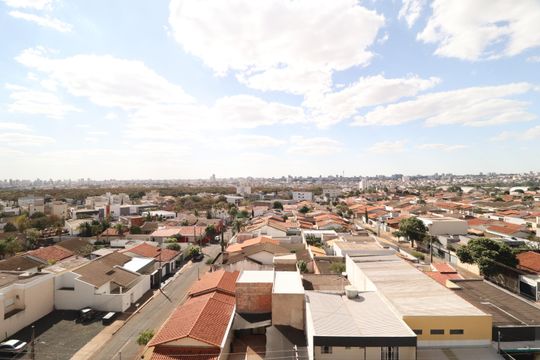 Vista de apartamento para alugar com 3 quartos, 127m² em Granada, Uberlândia