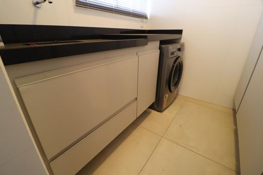 Área de Serviço de apartamento para alugar com 3 quartos, 127m² em Granada, Uberlândia