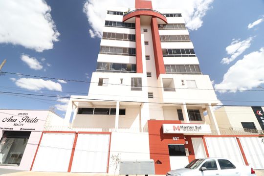 Fachada de apartamento para alugar com 3 quartos, 127m² em Granada, Uberlândia