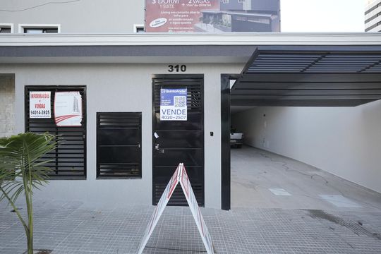 Placa de casa à venda com 3 quartos, 96m² em Campestre, Santo André