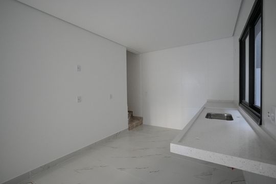 Cozinha de casa à venda com 3 quartos, 96m² em Campestre, Santo André