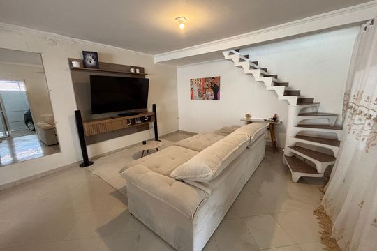 Casa para alugar com 2 quartos, 130m² em Barro Branco, Ribeirão Pires