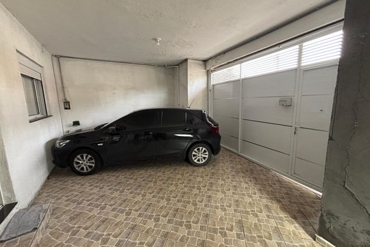 Garagem de casa para alugar com 2 quartos, 130m² em Barro Branco, Ribeirão Pires