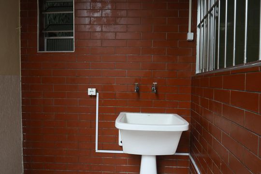 Área de Serviço de casa para alugar com 1 quarto, 25m² em Capão Redondo, São Paulo