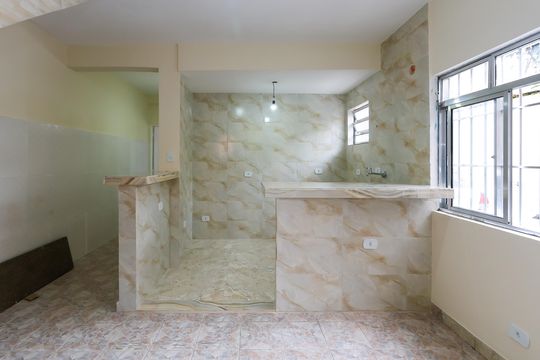 Casa para alugar com 1 quarto, 56m² em Capão Redondo, São Paulo