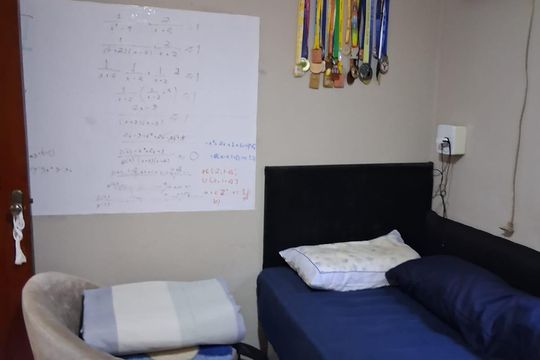 Quarto de casa à venda com 1 quarto, 114m² em Vila Santa Isabel, São Paulo