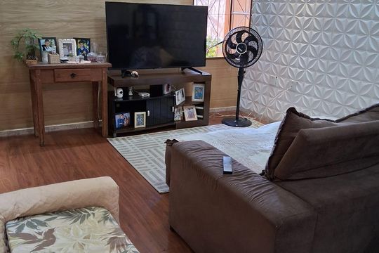 Casa à venda com 1 quarto, 114m² em Vila Santa Isabel, São Paulo