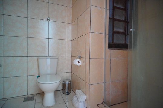 Banheiro Corredor de apartamento à venda com 2 quartos, 79m² em Cristo Redentor, Porto Alegre