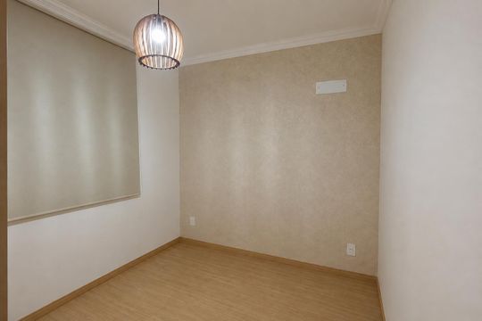 Quarto de apartamento para alugar com 2 quartos, 45m² em Campo Grande, Rio de Janeiro