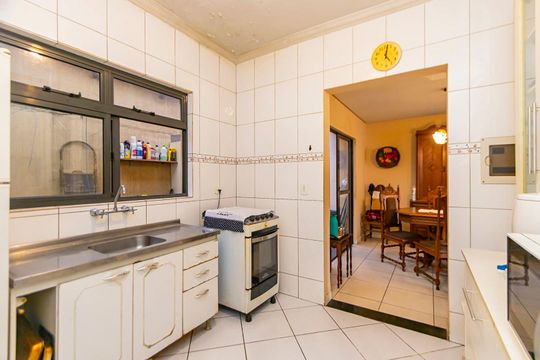 Cozinha de casa à venda com 3 quartos, 146m² em Uberaba, Curitiba