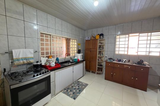 Casa à venda com 2 quartos, 88m² em Conjunto M, Brasília