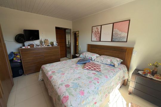 Casa à venda com 2 quartos, 88m² em Conjunto M, Brasília